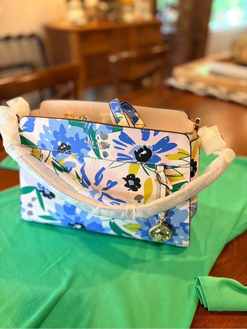 New! Kate Spade Floral Crossbody Bag The Madison Purse, Gift w/purchase - Picture 2 of 8